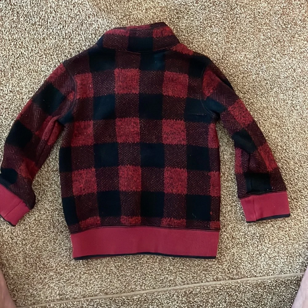 Baby Gap red and black buffalo check plaid pull over 18-24M